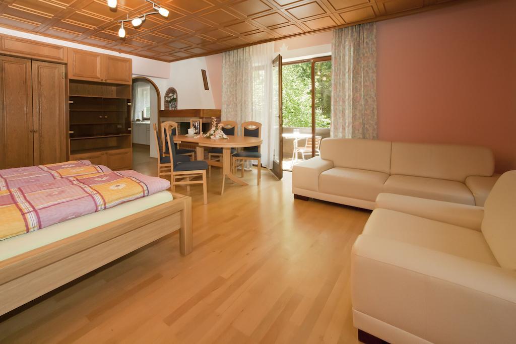 Appartement - Pension Adlerhorst Velden am Wörthersee Δωμάτιο φωτογραφία